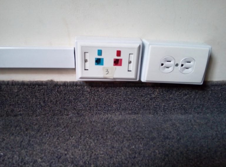 PUNTO DE RED Y PUNTO ELÉCTRICO 30MTS